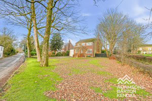 Photo 30- click for photo gallery